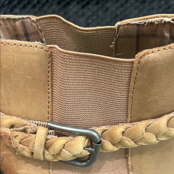 Sperry Tan Ankle Boots with Braided Detail - Picture 3 of 4